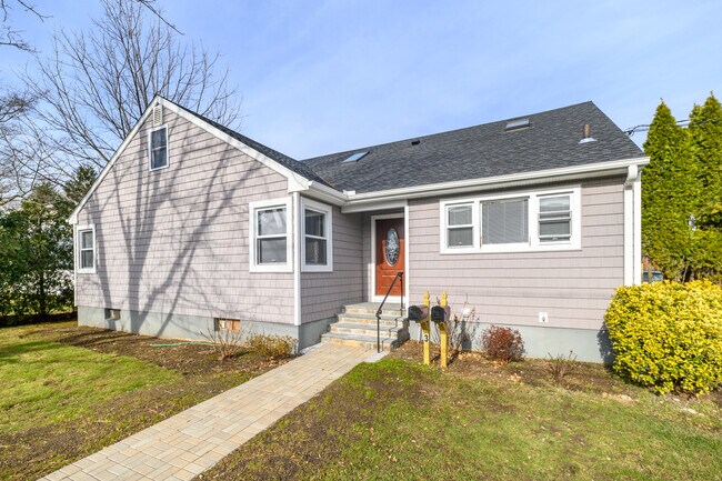 Foto del edificio - 3 Sayles St