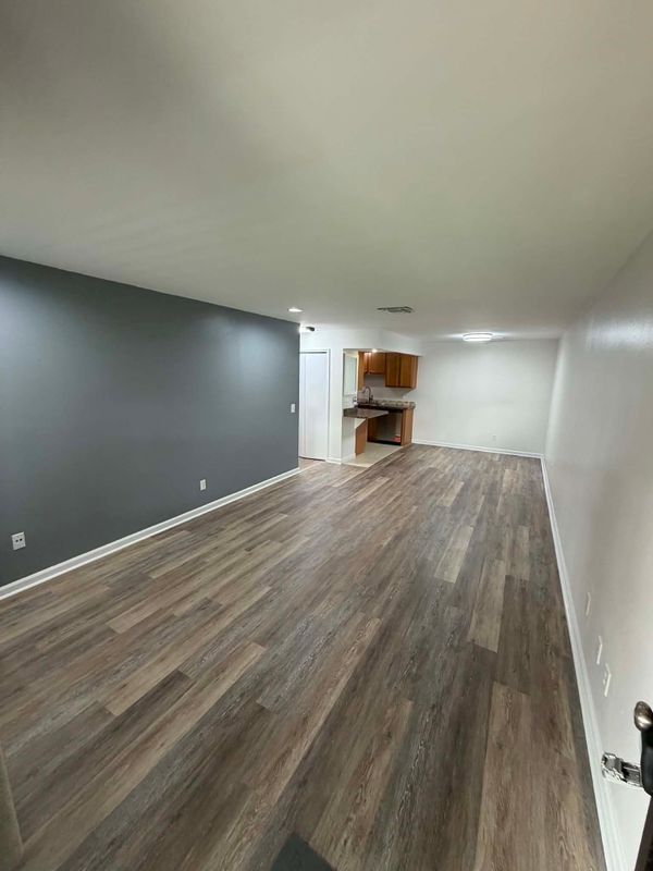 Building Photo - 3094 Plaza Terrace Dr