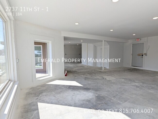 Foto del edificio - 2737 11th St
