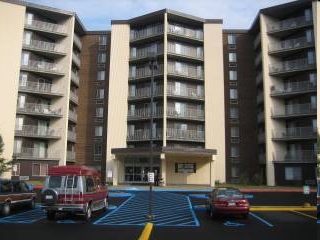 Building Photo - Charleston Arbors