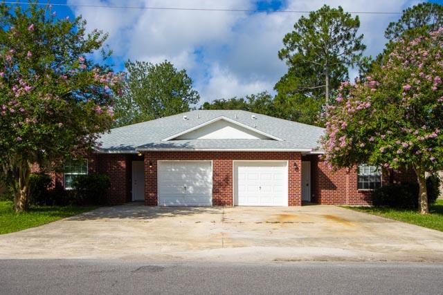 Foto del edificio - 6 Ponderosa Ln