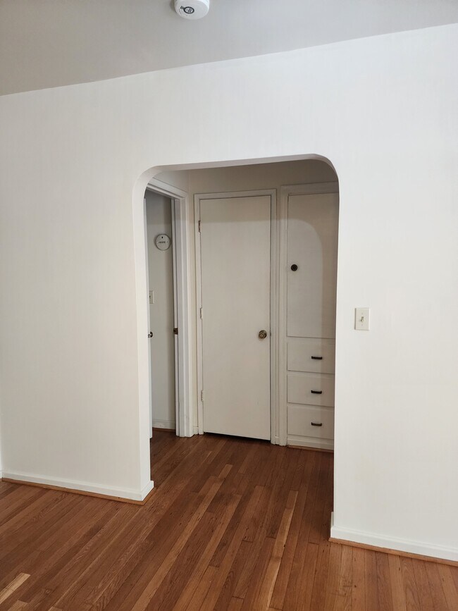 Foto del edificio - 3229 NE 7th Ave
