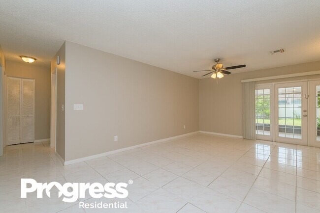 Foto del edificio - 4008 Windtree Dr