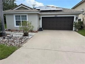 Building Photo - 4927 Lombard Pass Dr