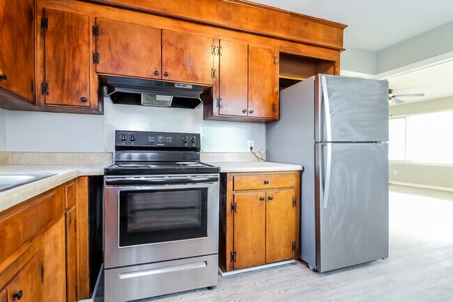 Building Photo - Charming Home in Spartanburg!