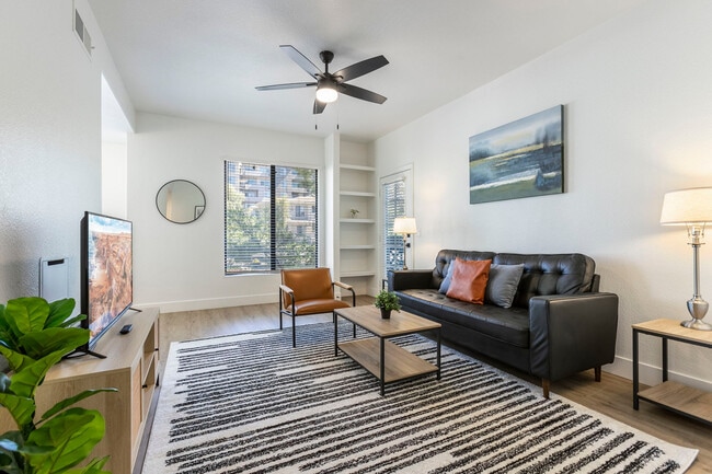 Foto del edificio - 15608 N 71st St