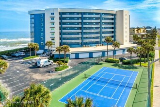 Building Photo - 1175 Jimmy Buffett Mem Hwy
