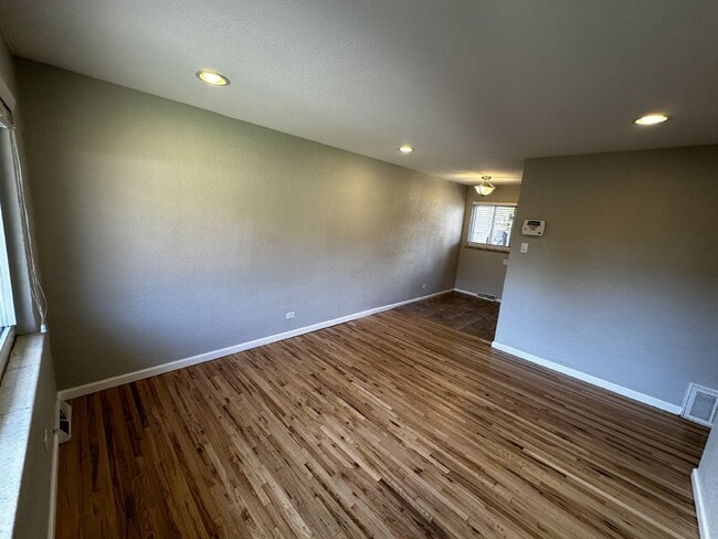 Foto del edificio - Cozy Home in Sunnyside!