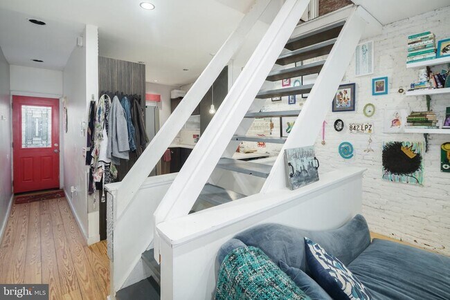 Foto del edificio - 712 S Chadwick St