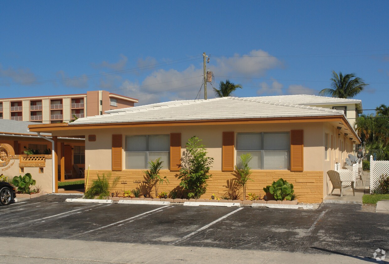 Foto del edificio - Quarter Apartments