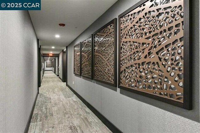 Building Photo - 1000 Dewing Ave