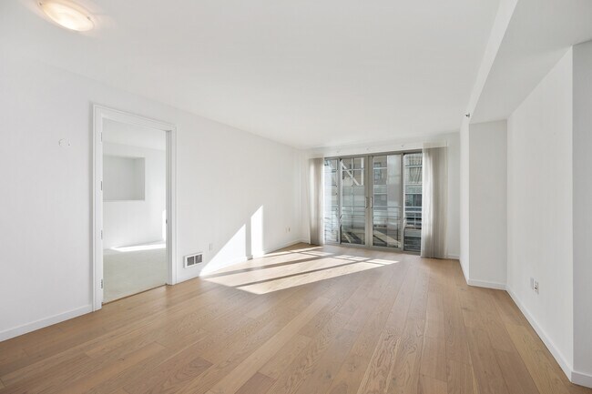 Foto del edificio - 219 Brannan St