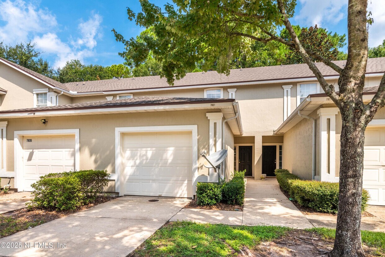 Foto principal - 7831 Melvin Rd