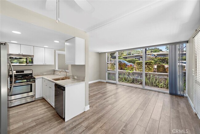 Foto del edificio - 280 Aster St