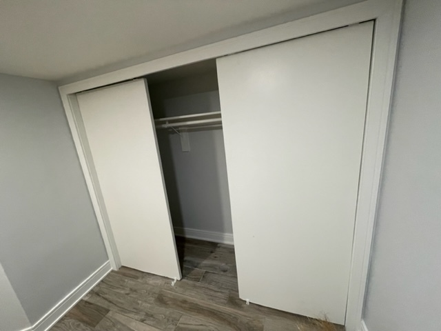 Bedroom Closet - 3123 Glen Carlyn Rd