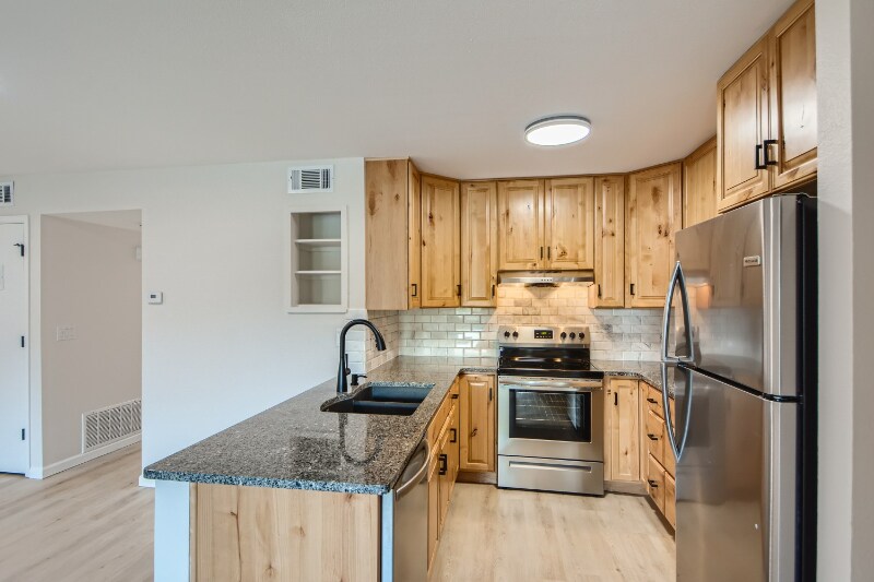 Foto principal - 697 Canyon Dr