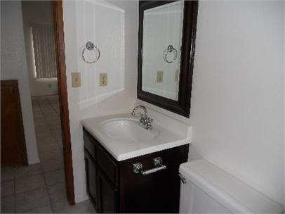 Foto del edificio - 1033 E. Babcock Ave - 3 BEDROOM 2 BATH - V...