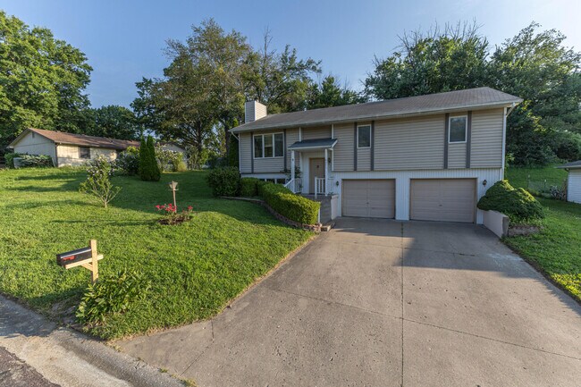 Foto del edificio - 4371 W Southview Dr