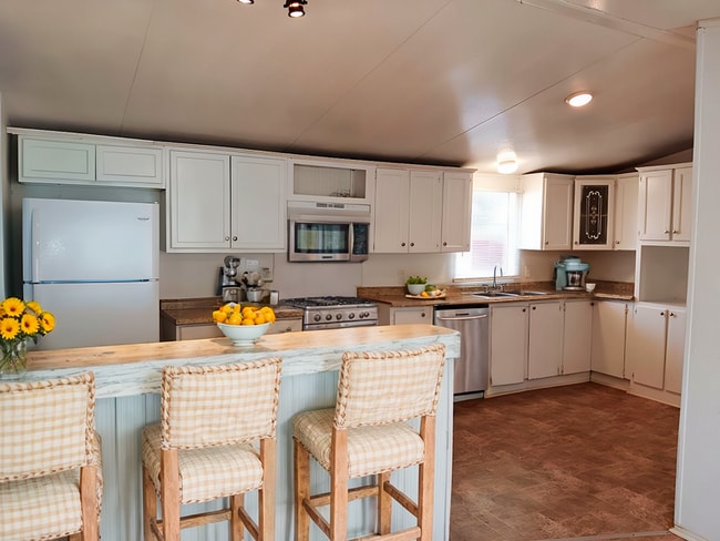 Building Photo - 3230 S Loop 1604 E