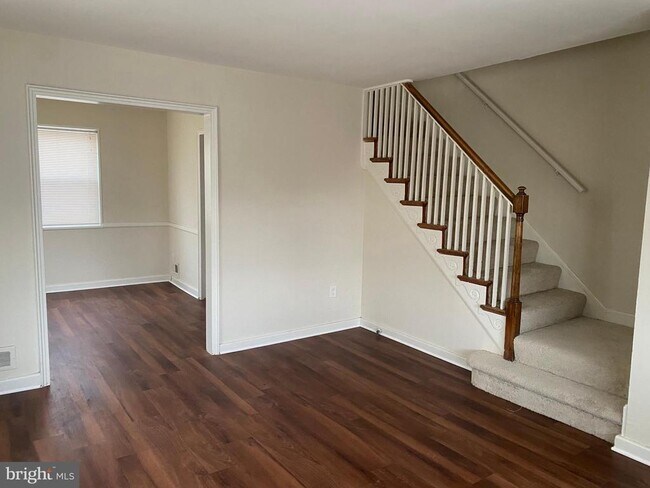 Foto del edificio - 531 E Bellefonte Ave