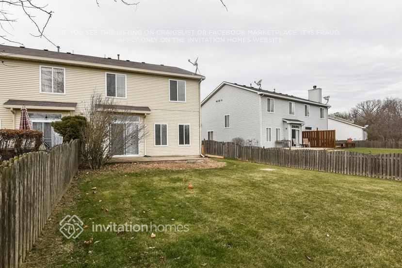 Building Photo - 2810 Sun Valley Dr