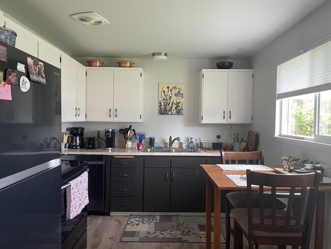 Foto del edificio - 31811 W Morrison St