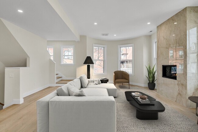 Foto del edificio - 77 Thorndike St