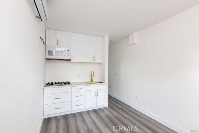 Foto del edificio - 4167 Willimet Ave