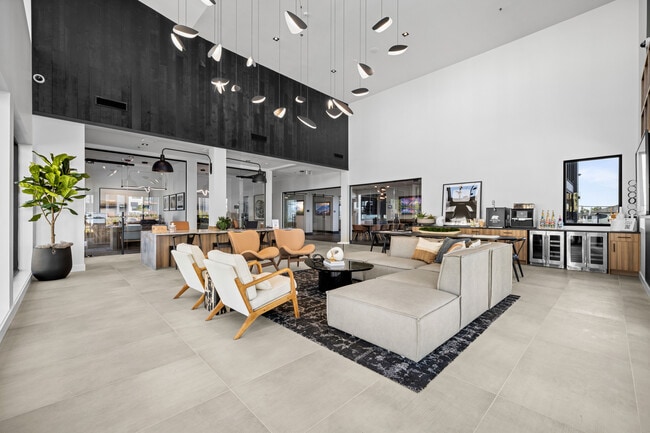 Building Photo - Highlands at Silverdale