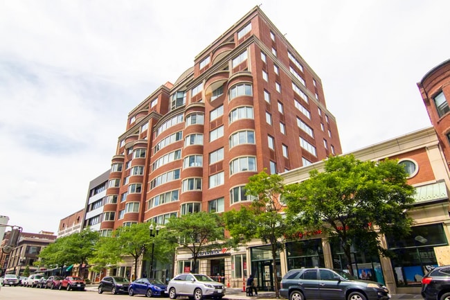Building Photo - 907 Boylston St