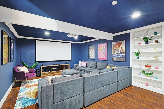 Foto del edificio - 313 Melorine Dr