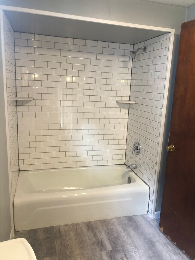 621 Summit Ave Unit b, Johnstown, PA 15905 Rentals in Johnstown at 621