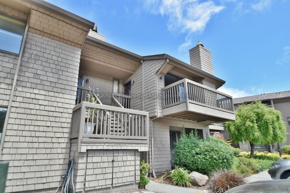 Foto principal - 156 Cypress Pl