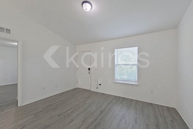 Building Photo - 2852 SW 161st Loop