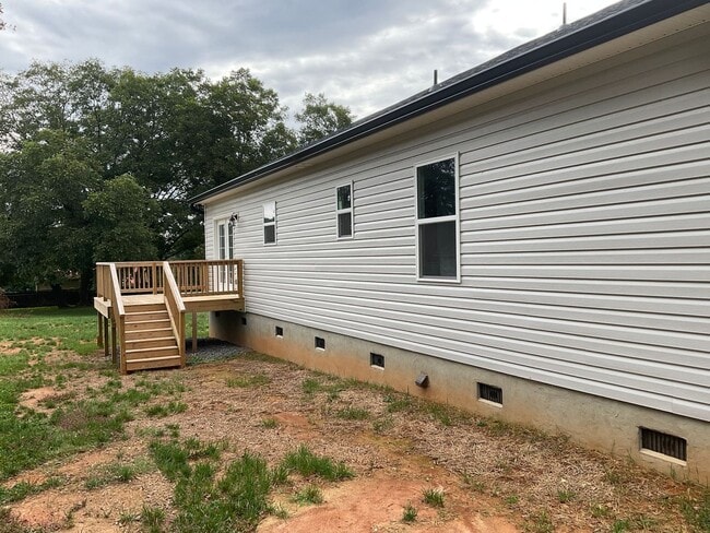 Photo - Available Now!! House