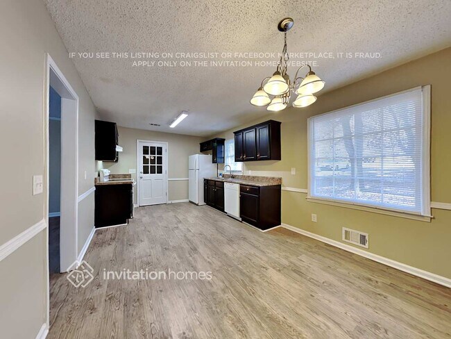 Foto del edificio - 113 Fernbank Dr