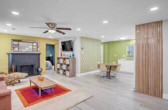 Building Photo - 522 Sunnyside Ct