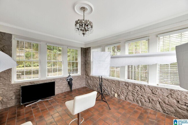 Foto del edificio - 4167 Cliff Rd