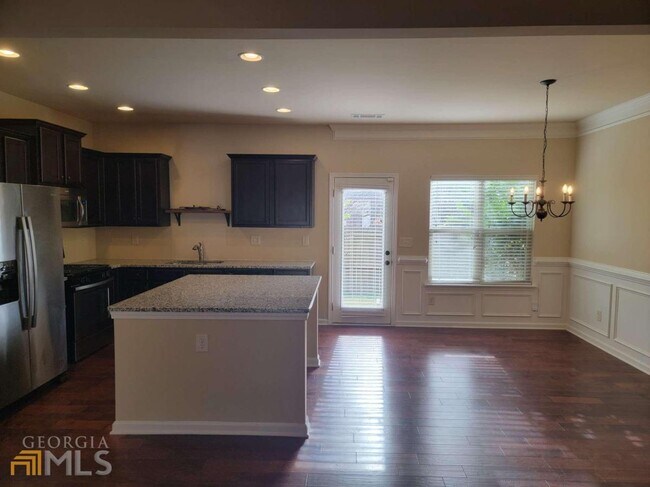 Foto del edificio - 2707 Morgan Glen Rd NE