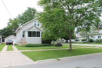 Primary Photo - 323 W Wilson St