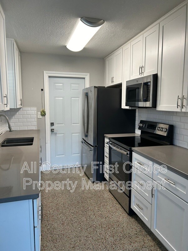 Foto del edificio - 184 38th Ave SE