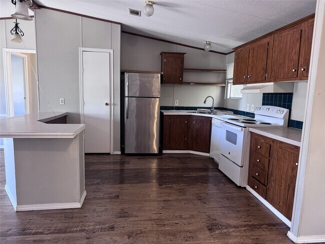 Foto del edificio - 218 Northlawn St