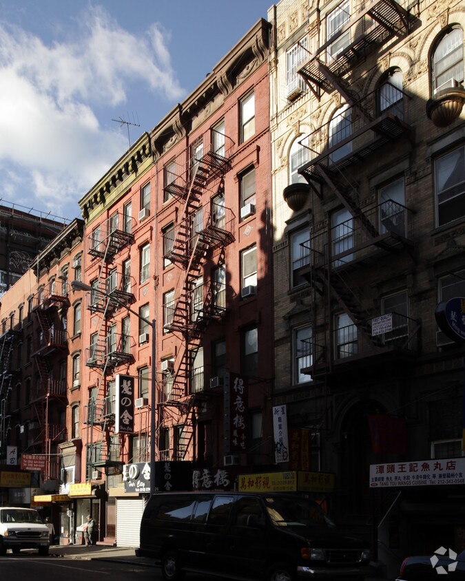 Foto del edificio - 13 Eldridge St