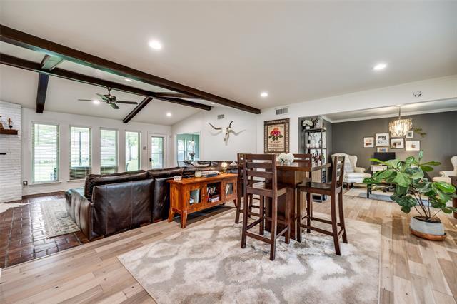 Foto del edificio - 6318 Danbury Ln