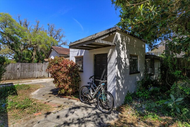 Foto del edificio - Tiny Guest House Efficiency