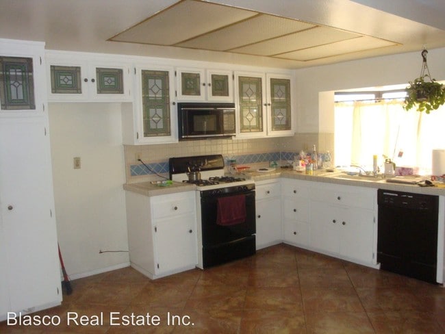 Building Photo - 1390 Norwood Ct