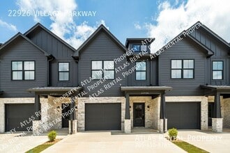 Building Photo - 22926 Village Pkwy