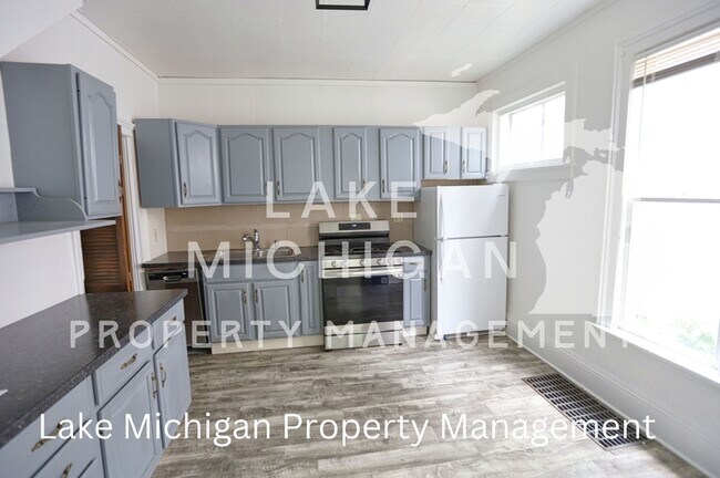 Foto del edificio - 636 Livingston Ave NE