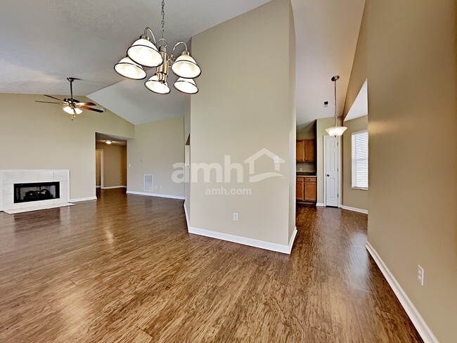 Building Photo - 1326 Treyvista Ct