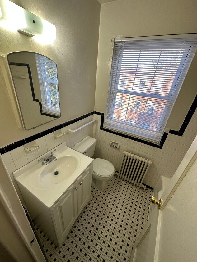 Foto principal - 102 Schuyler Rd